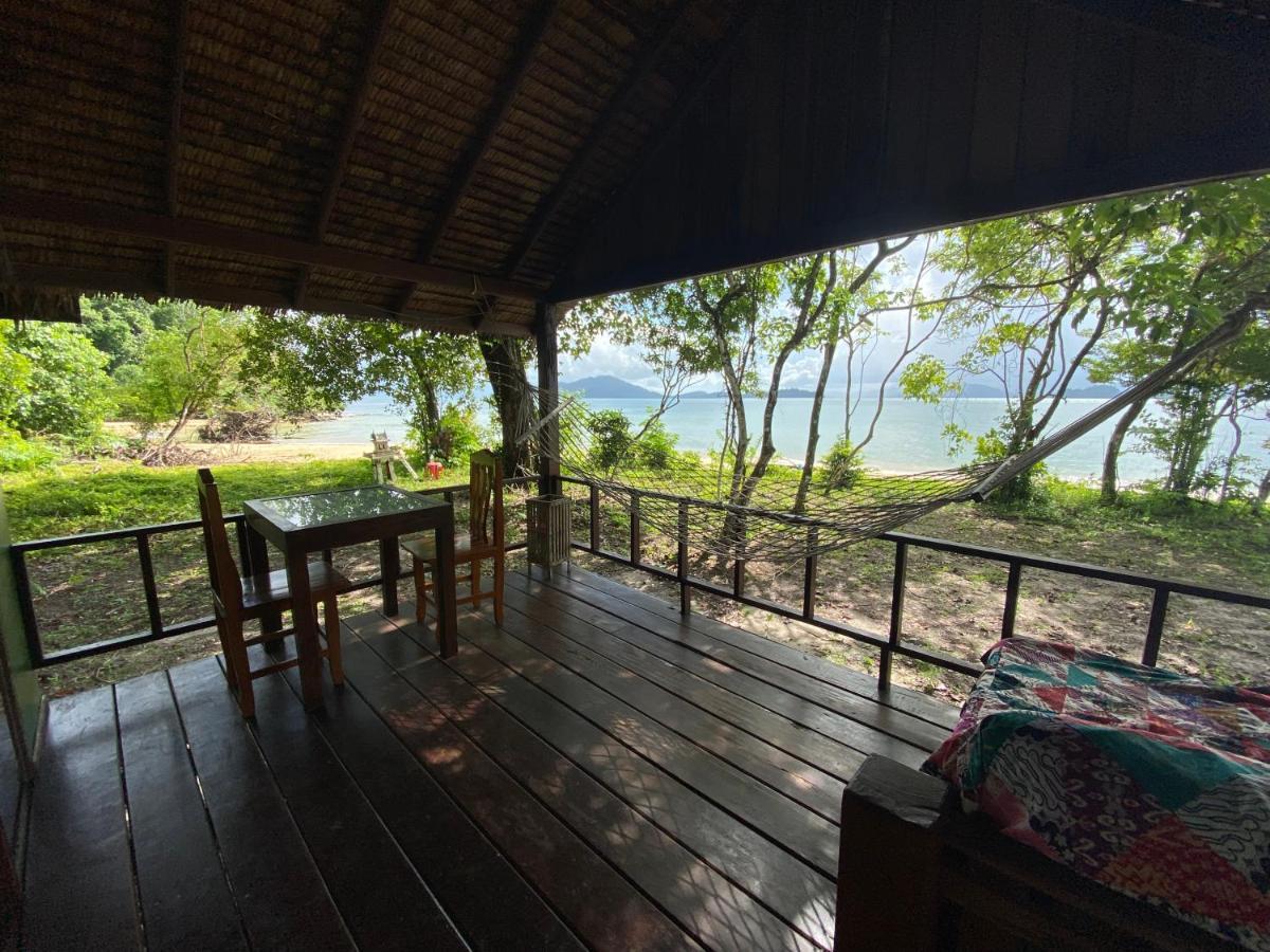 Pp Land Beach Eco Resort Koh Phayam Buitenkant foto