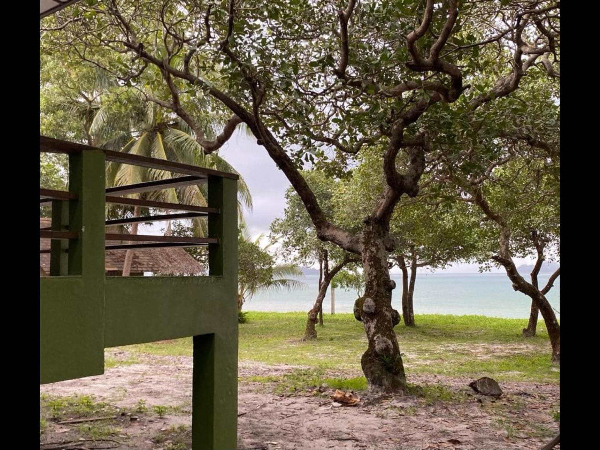 Pp Land Beach Eco Resort Koh Phayam Buitenkant foto