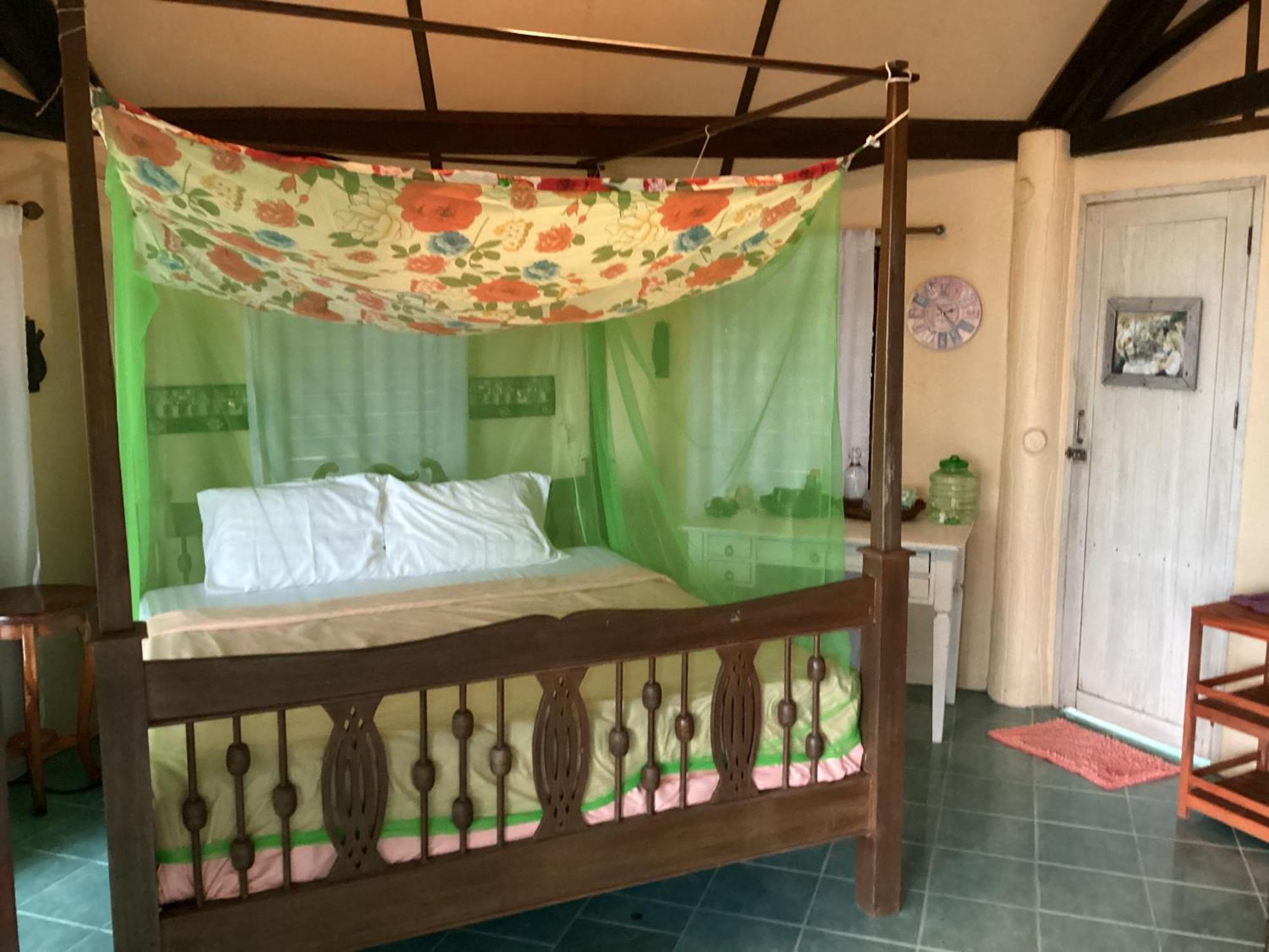 Pp Land Beach Eco Resort Koh Phayam Buitenkant foto