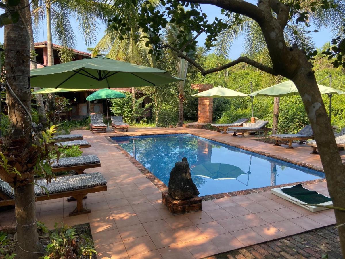 Pp Land Beach Eco Resort Koh Phayam Buitenkant foto