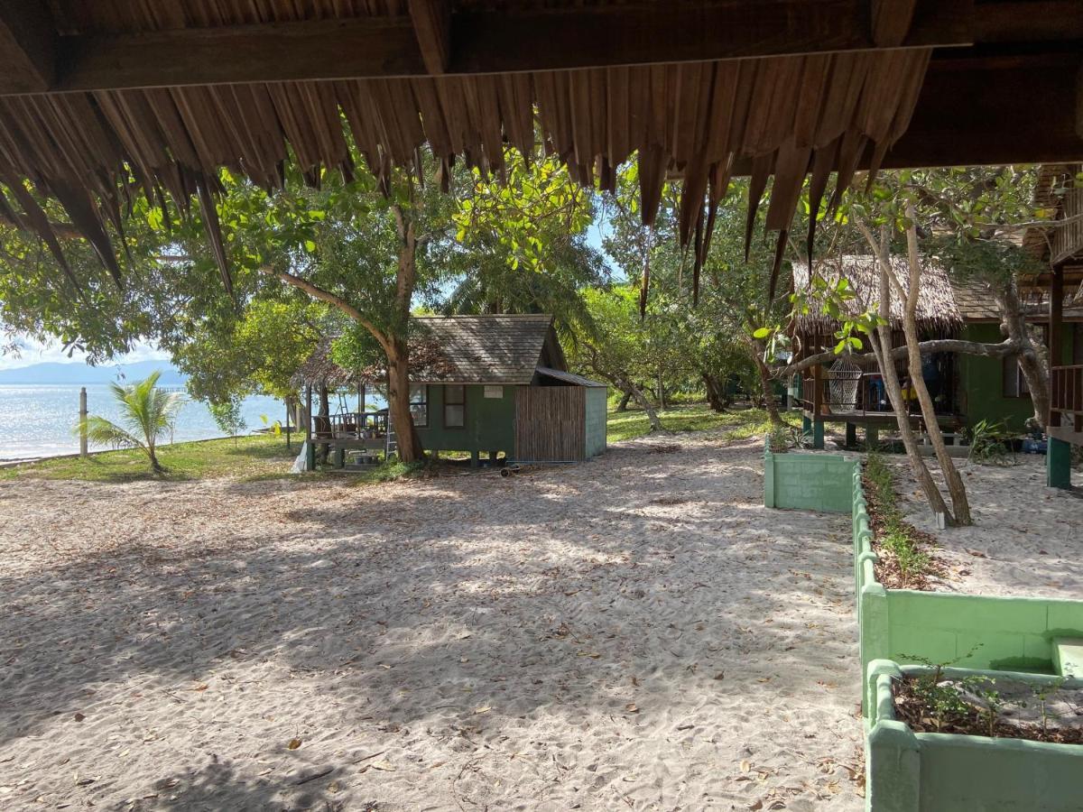 Pp Land Beach Eco Resort Koh Phayam Buitenkant foto
